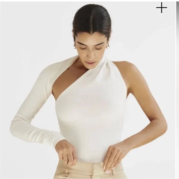 Marcella Manhattan One Shoulder Top Medium NWT - Picture 2 of 9